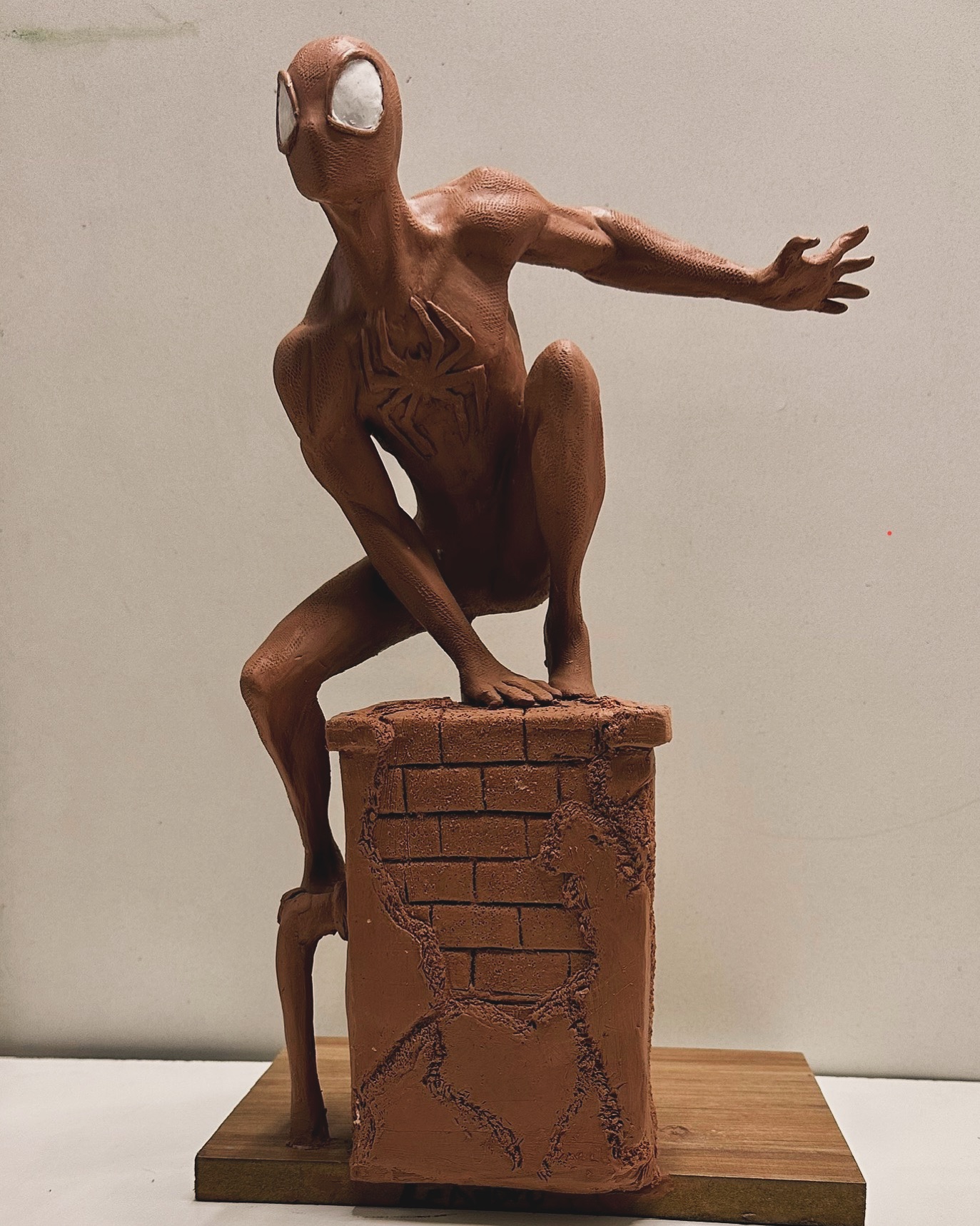 Escultura DEH-ESC-010